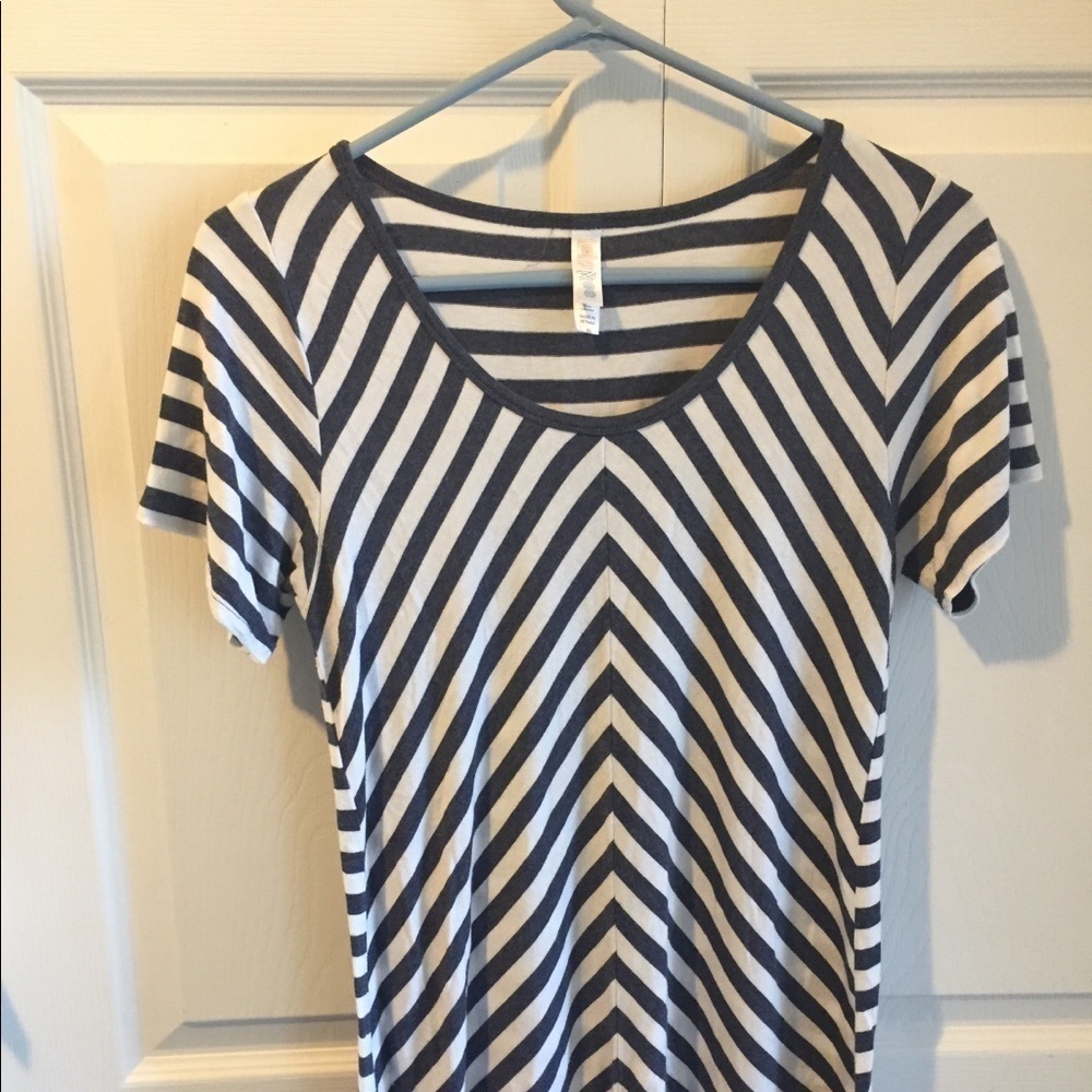 - LuLaRoe Scoop Neck Striped Tee